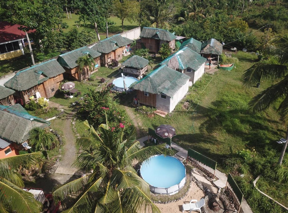 Nirvana Resort & Dive Centre - Moalboal Exteriör bild