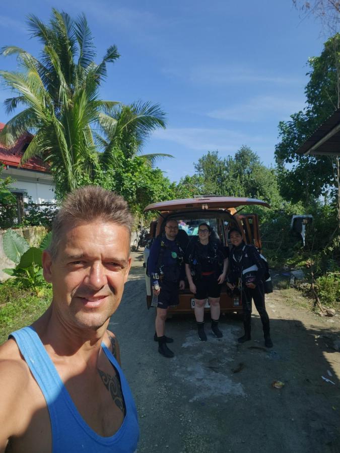 Nirvana Resort & Dive Centre - Moalboal Exteriör bild